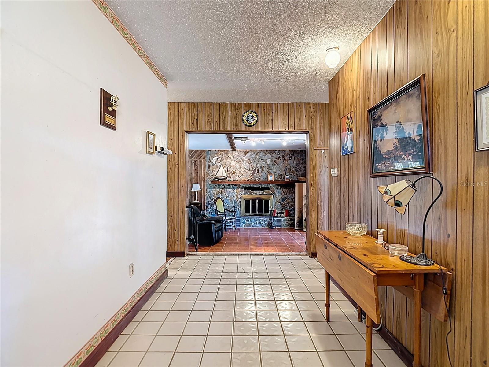 Image 23 of 47 For 22380 Powell Road