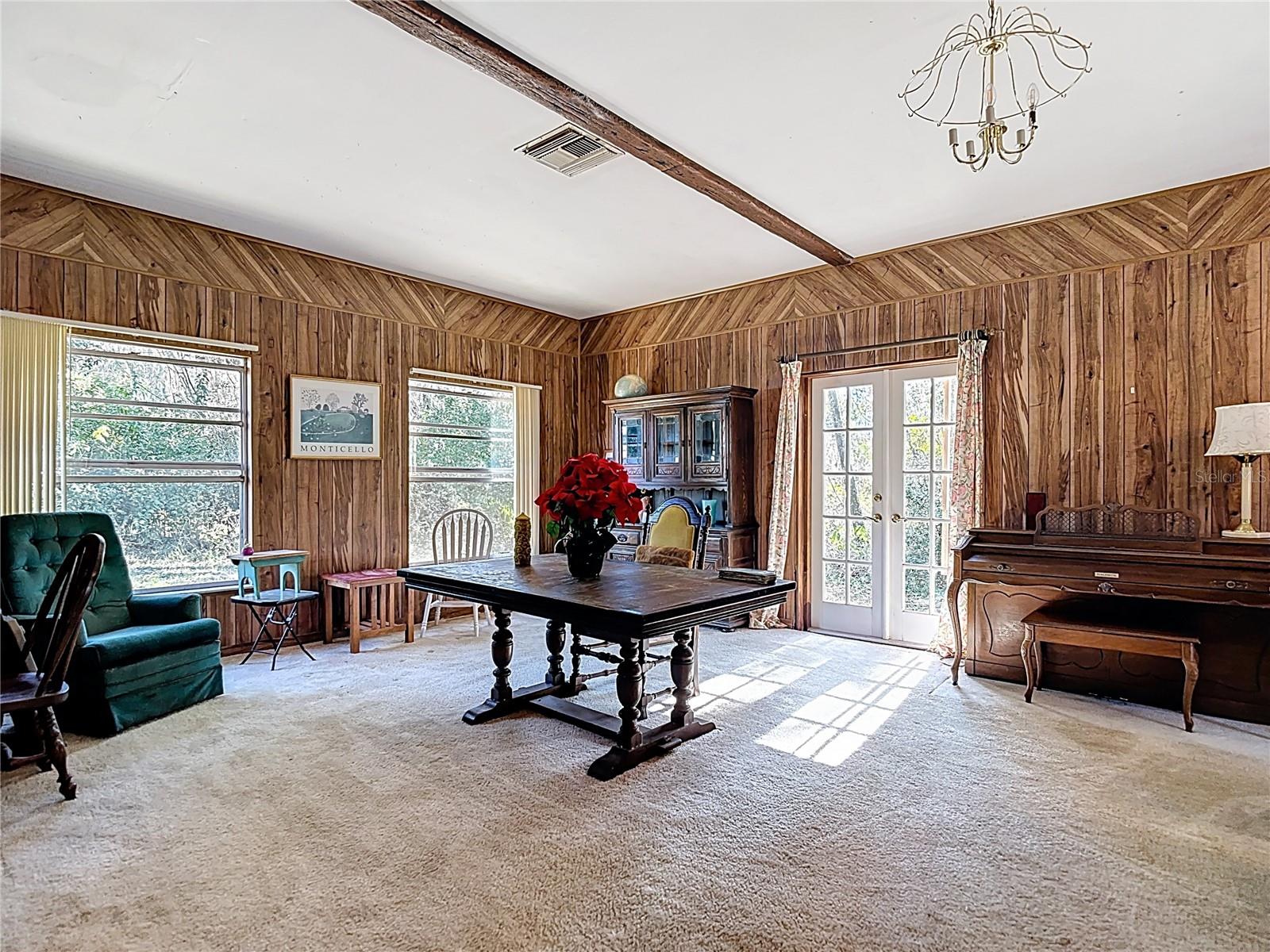 Image 24 of 47 For 22380 Powell Road