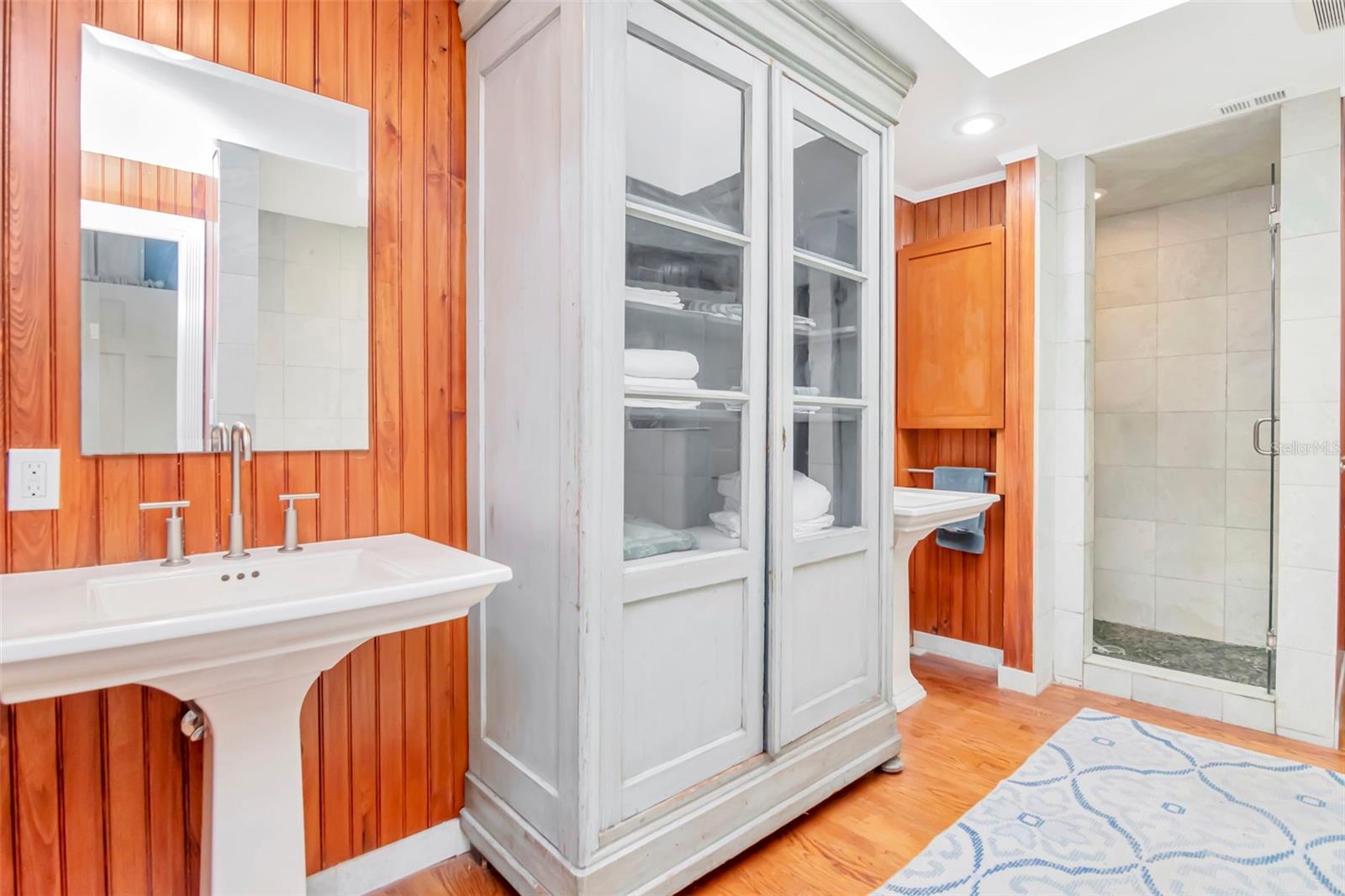 Image 38 of 87 For 825 Bayshore Boulevard 1-2