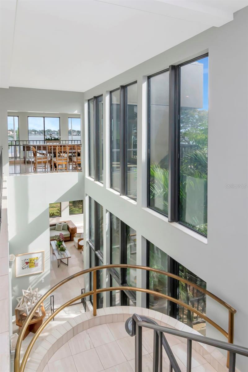 Image 41 of 87 For 825 Bayshore Boulevard 1-2