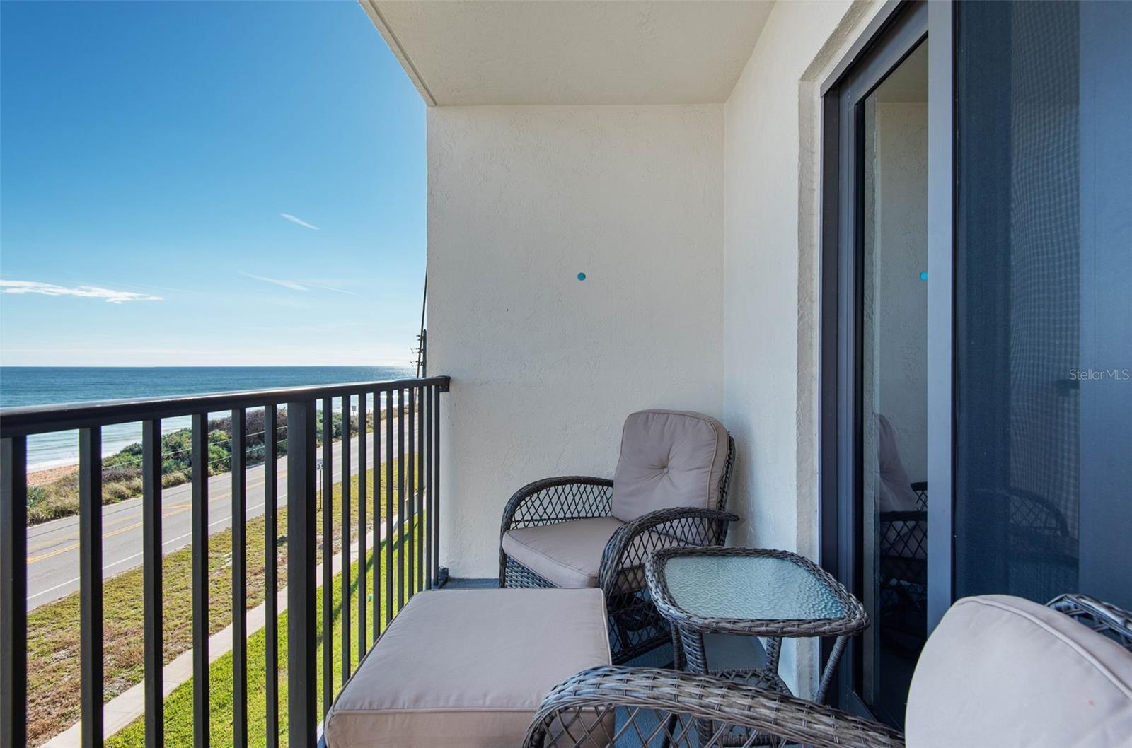 Image 12 of 37 For 3100 Ocean Shore Boulevard 405