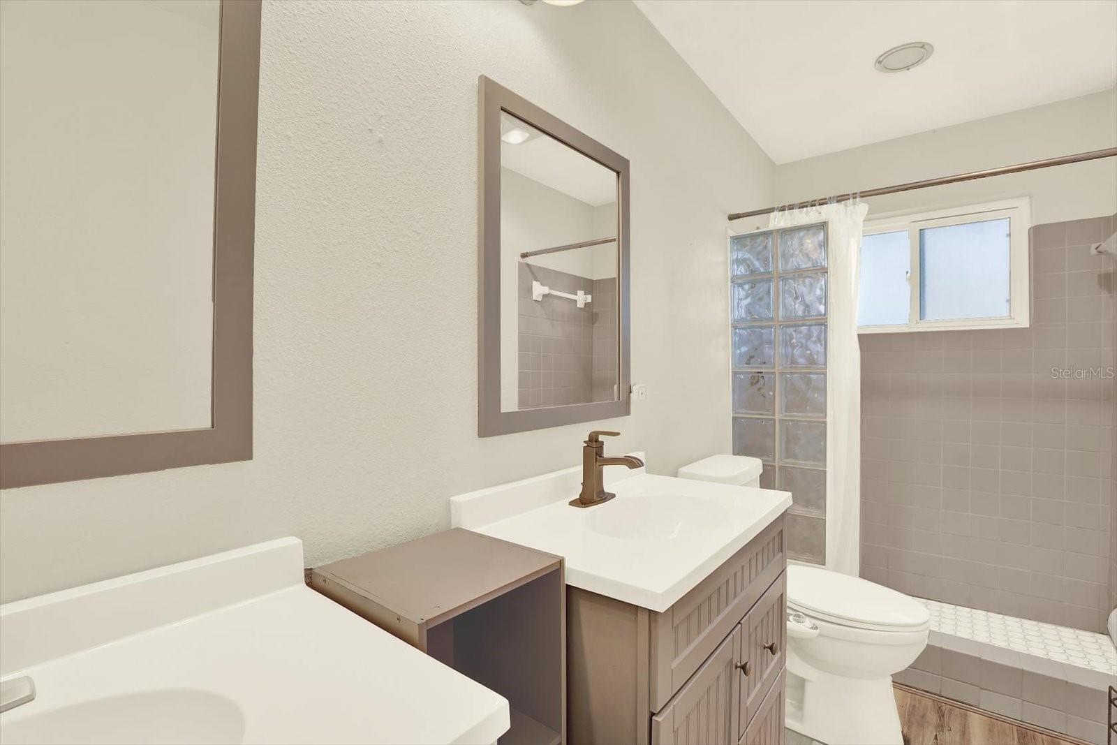 Image 16 of 25 For 4223 93rd Terrace N 5