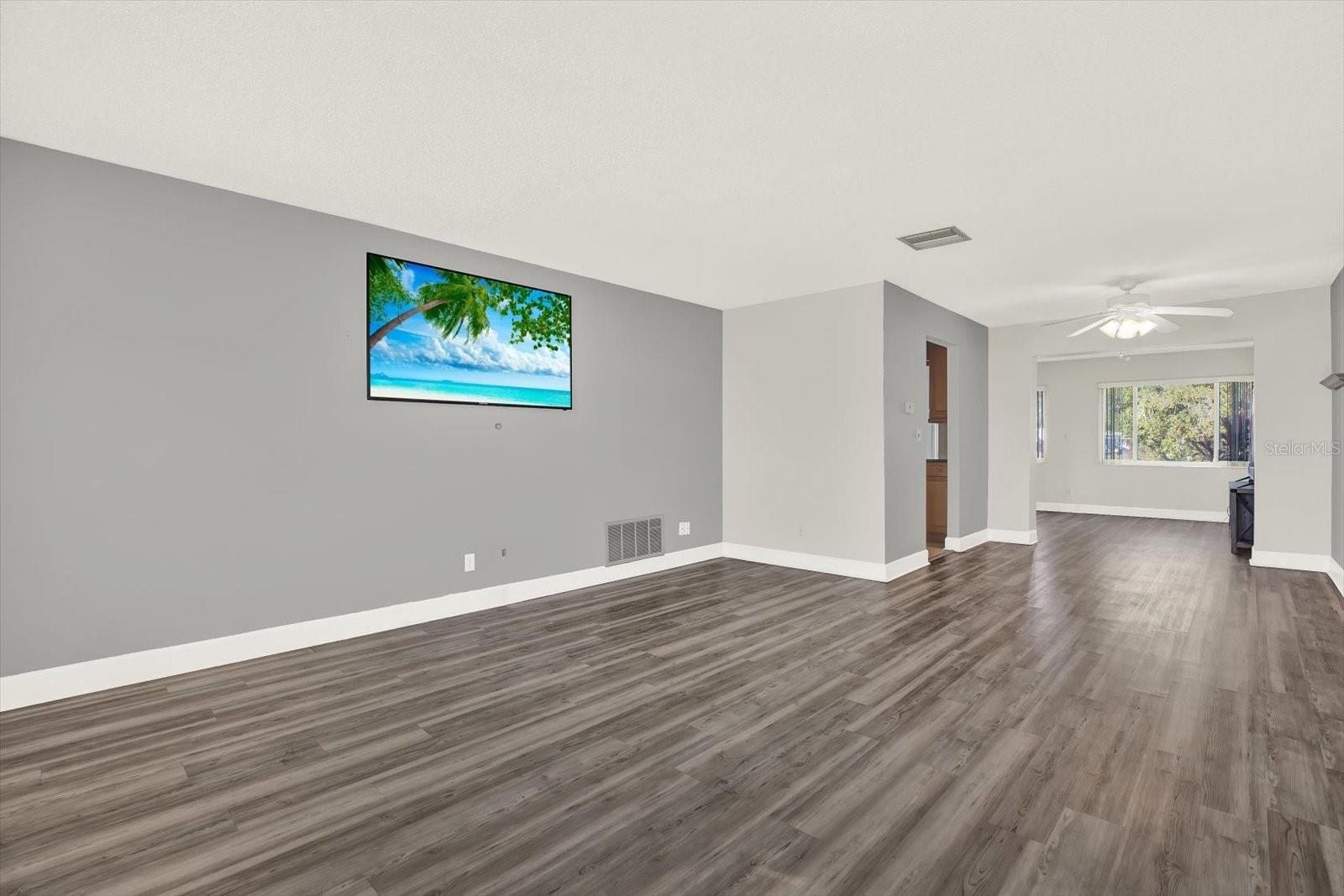 Image 5 of 25 For 4223 93rd Terrace N 5