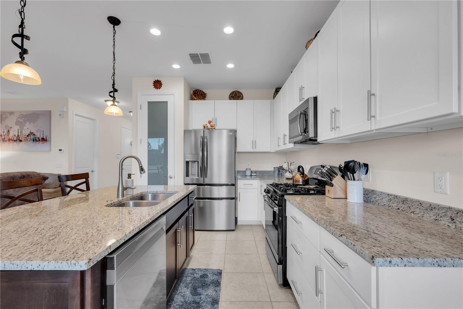 Image 14 of 43 For 15433 Santa Pola Drive