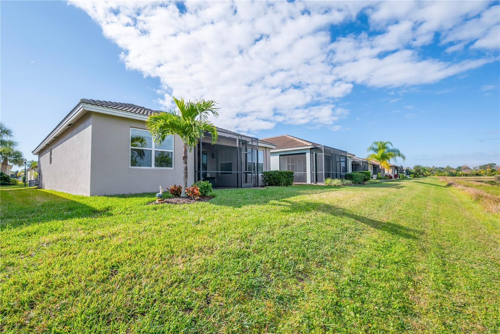 Image 26 of 43 For 15433 Santa Pola Drive