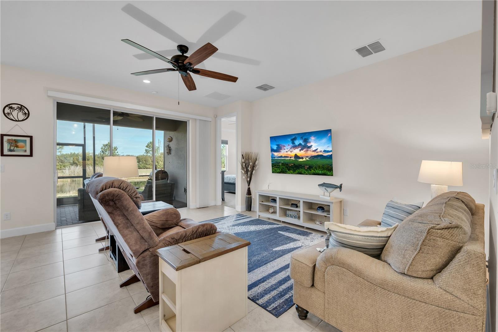 Image 7 of 43 For 15433 Santa Pola Drive