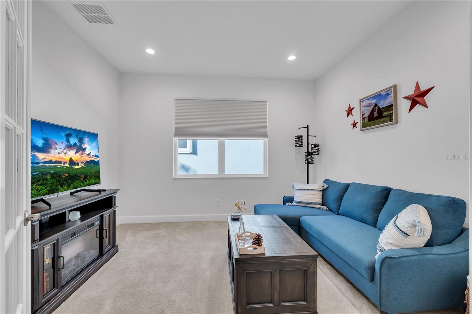 Image 9 of 43 For 15433 Santa Pola Drive