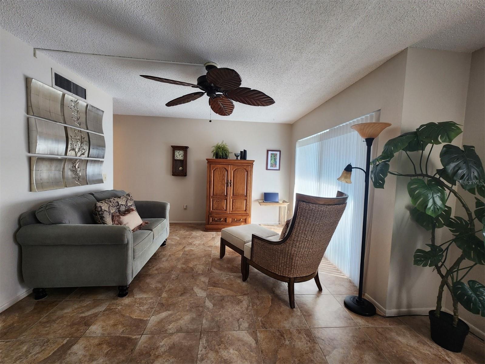 Image 5 of 37 For 2132 Lakewood Club Drive S 8b