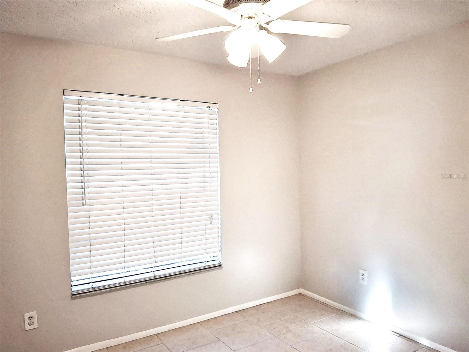 Image 16 of 29 For 11528 107th Avenue