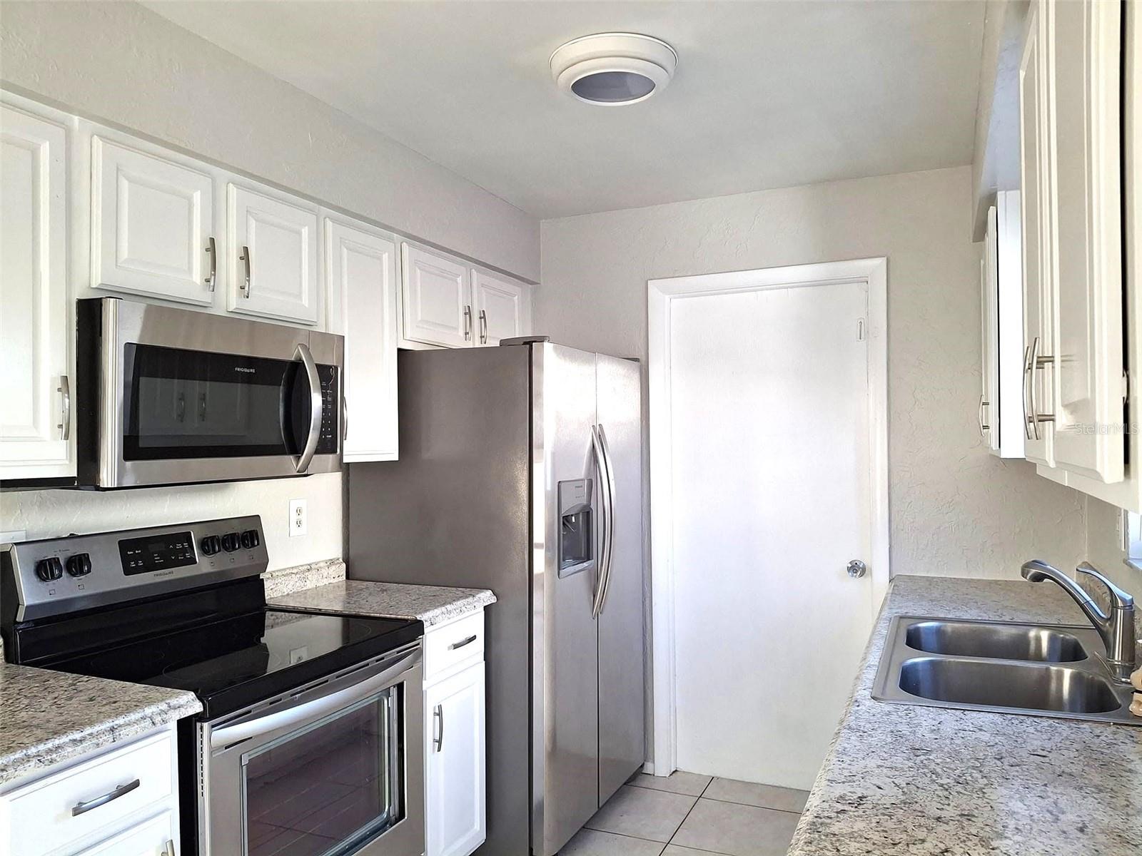 Image 2 of 29 For 11528 107th Avenue