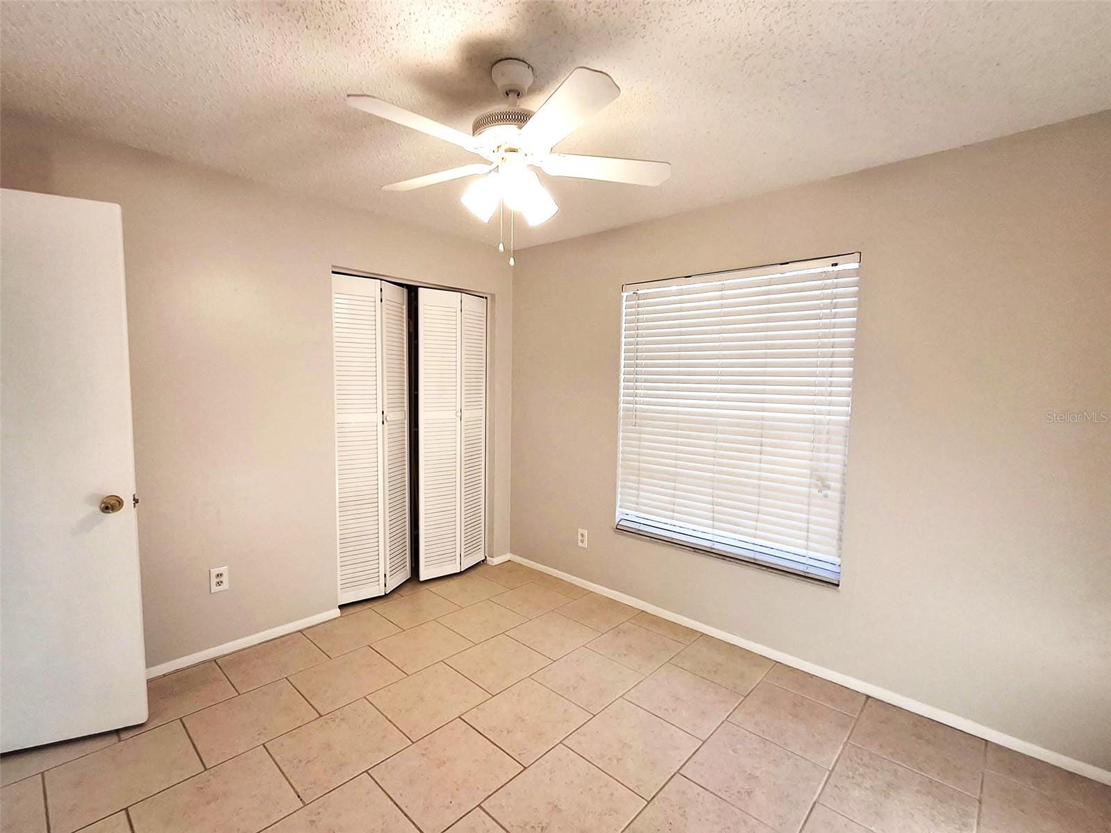 Image 7 of 29 For 11528 107th Avenue