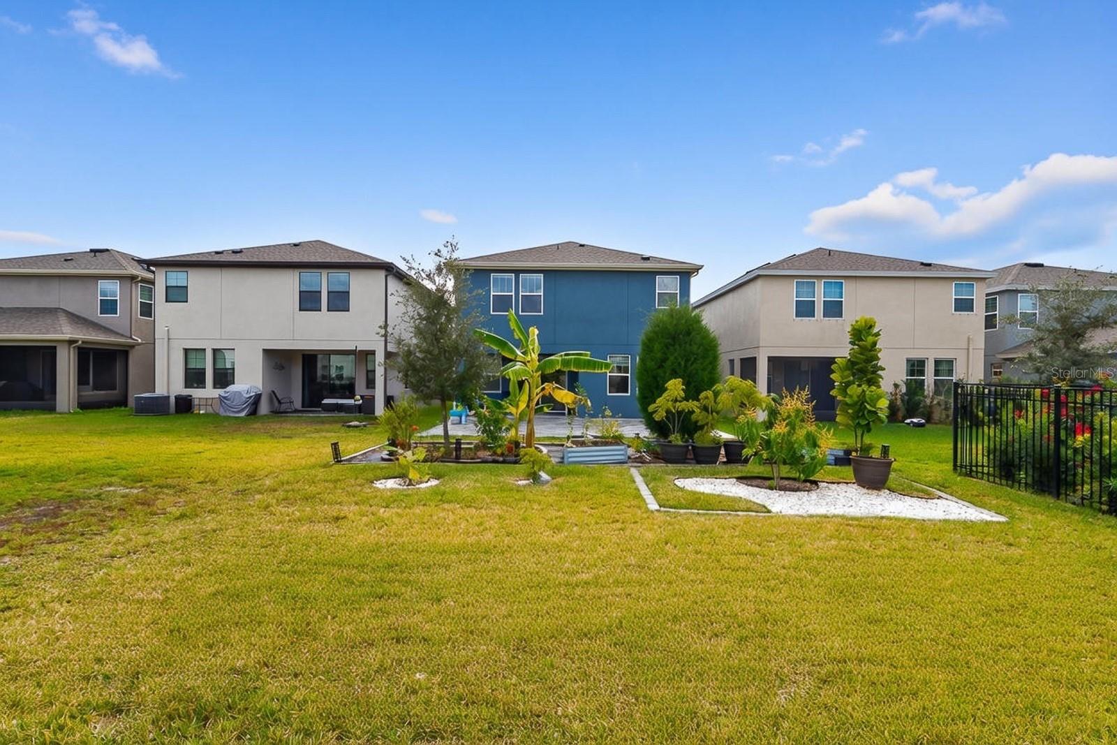 Image 35 of 43 For 17880 Moon Rise Pass