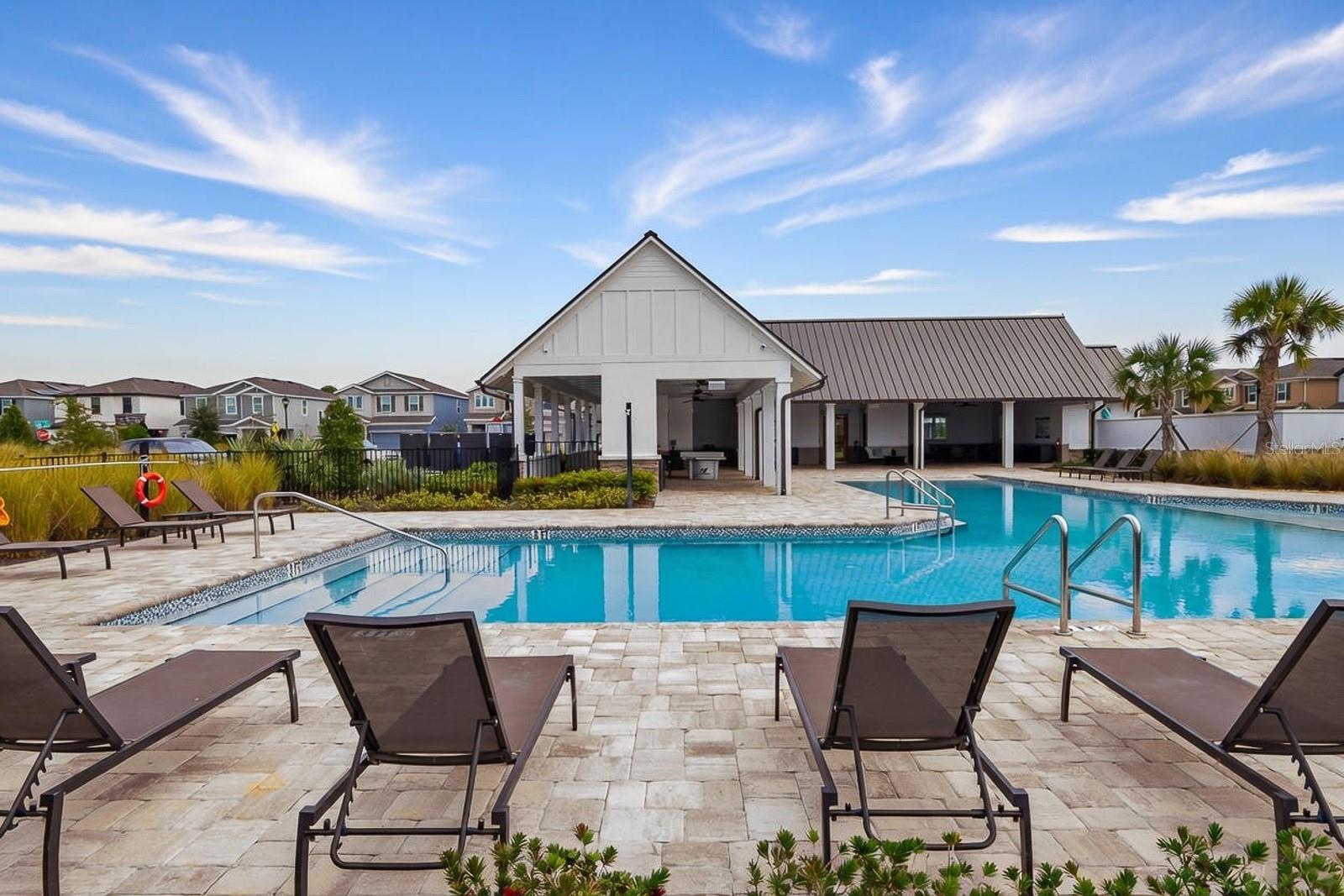 Image 36 of 43 For 17880 Moon Rise Pass