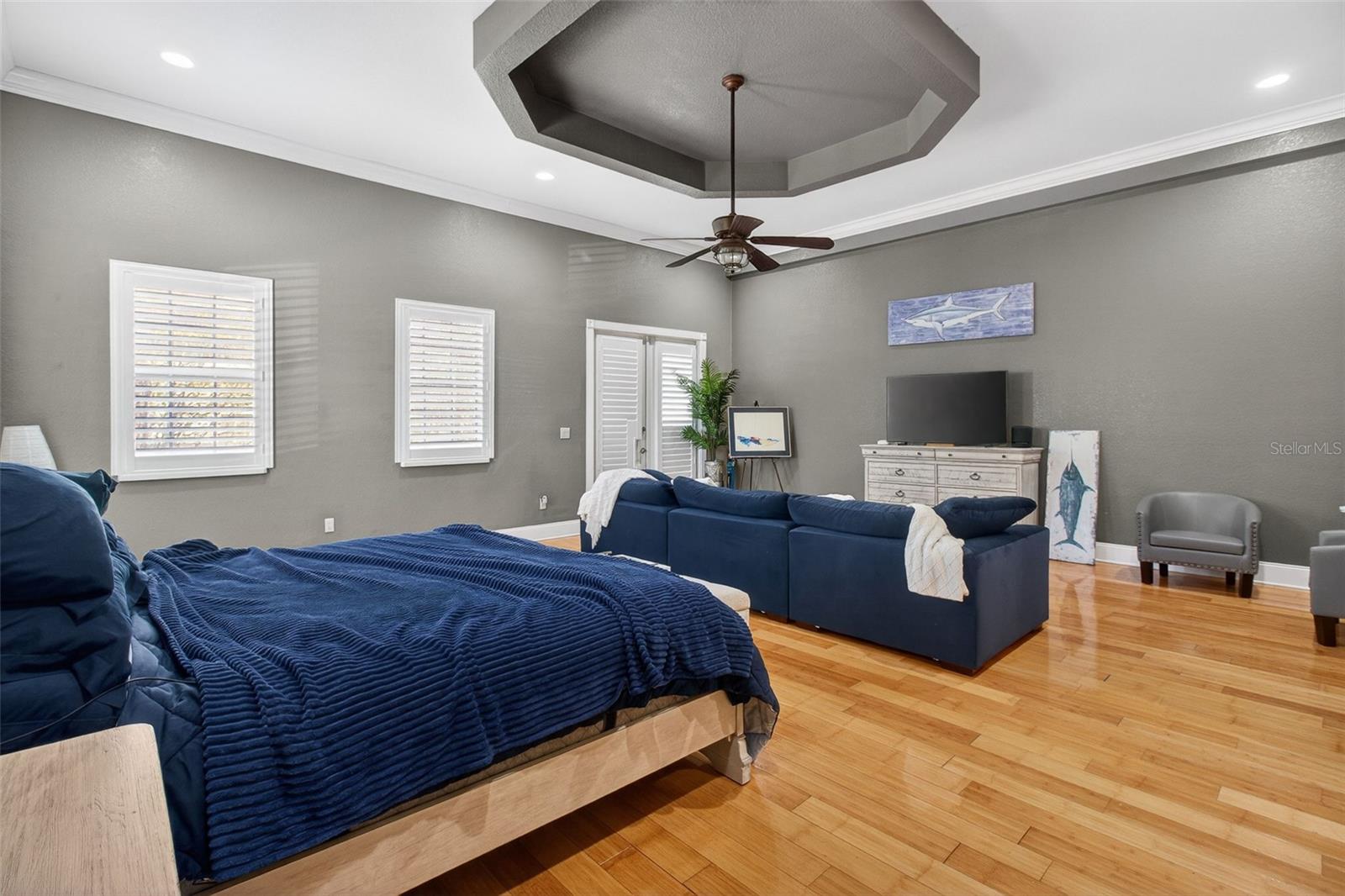 Image 38 of 55 For 5601 Bayshore Boulevard F