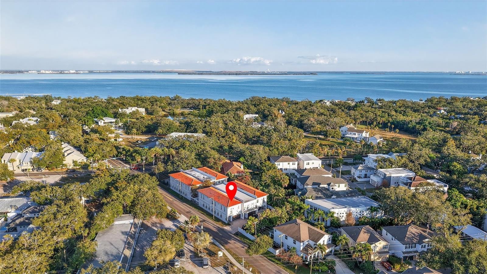 Image 54 of 55 For 5601 Bayshore Boulevard F