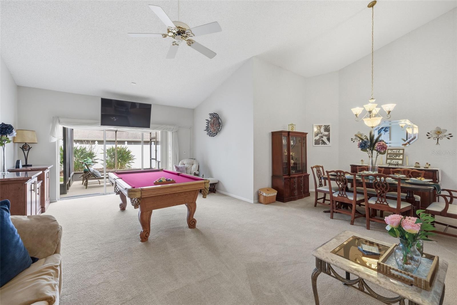 Image 16 of 72 For 6416 Thoroughbred Loop