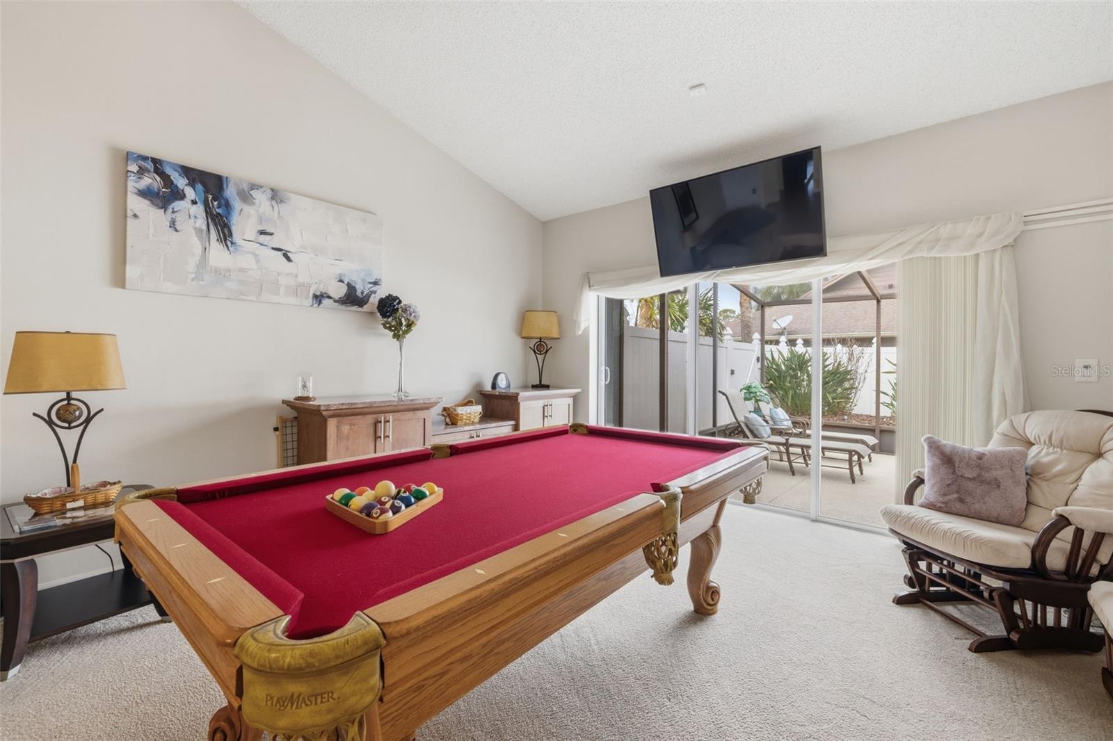 Image 18 of 72 For 6416 Thoroughbred Loop