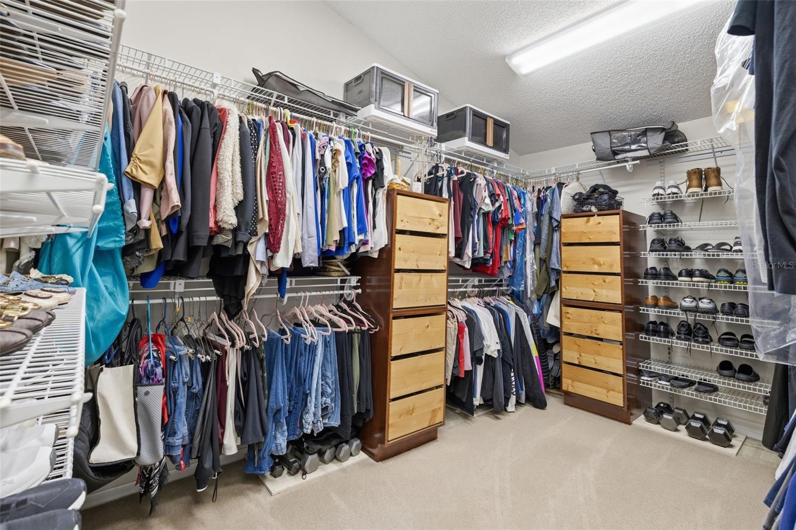 Image 24 of 72 For 6416 Thoroughbred Loop