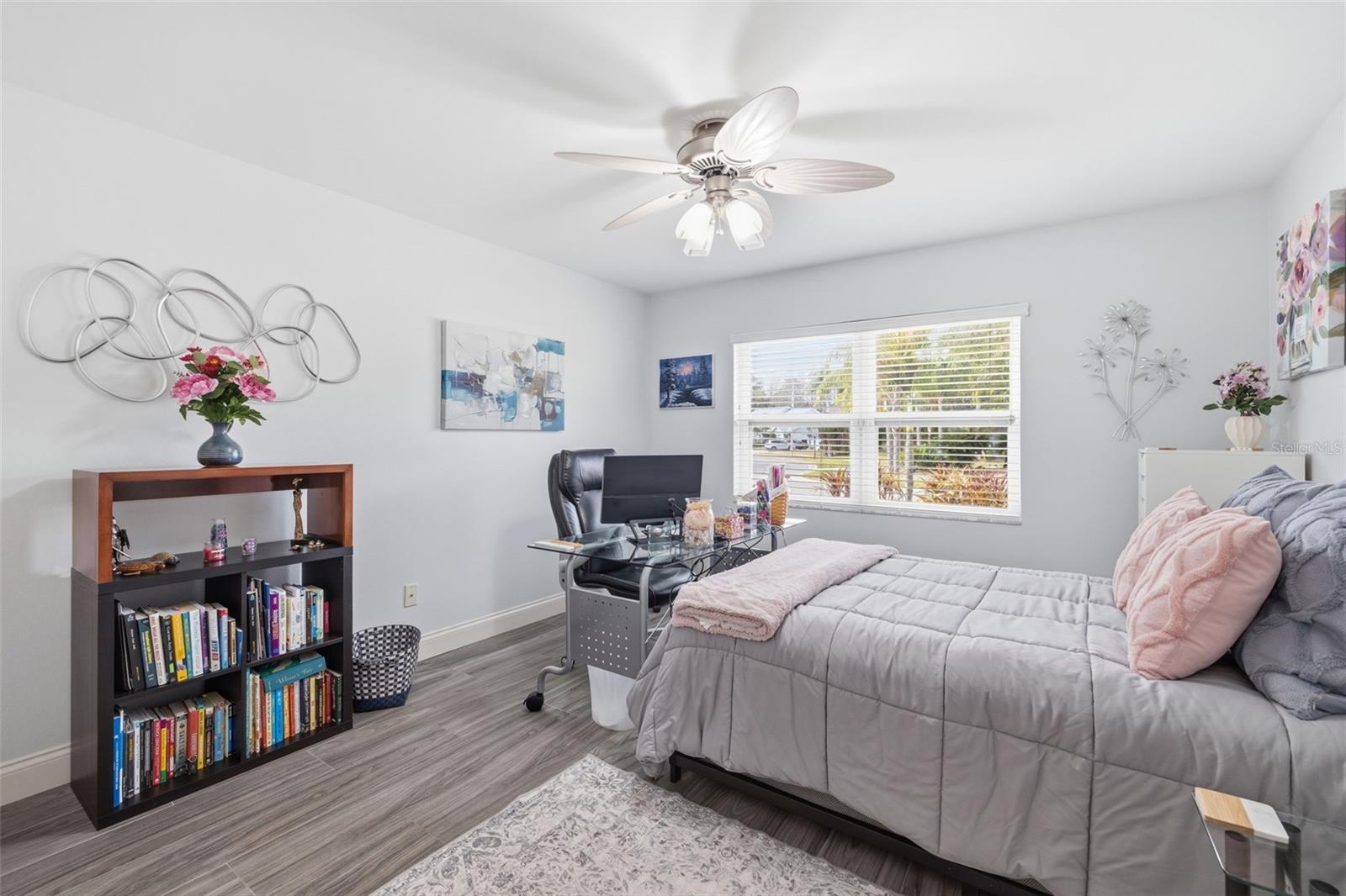 Image 25 of 72 For 6416 Thoroughbred Loop