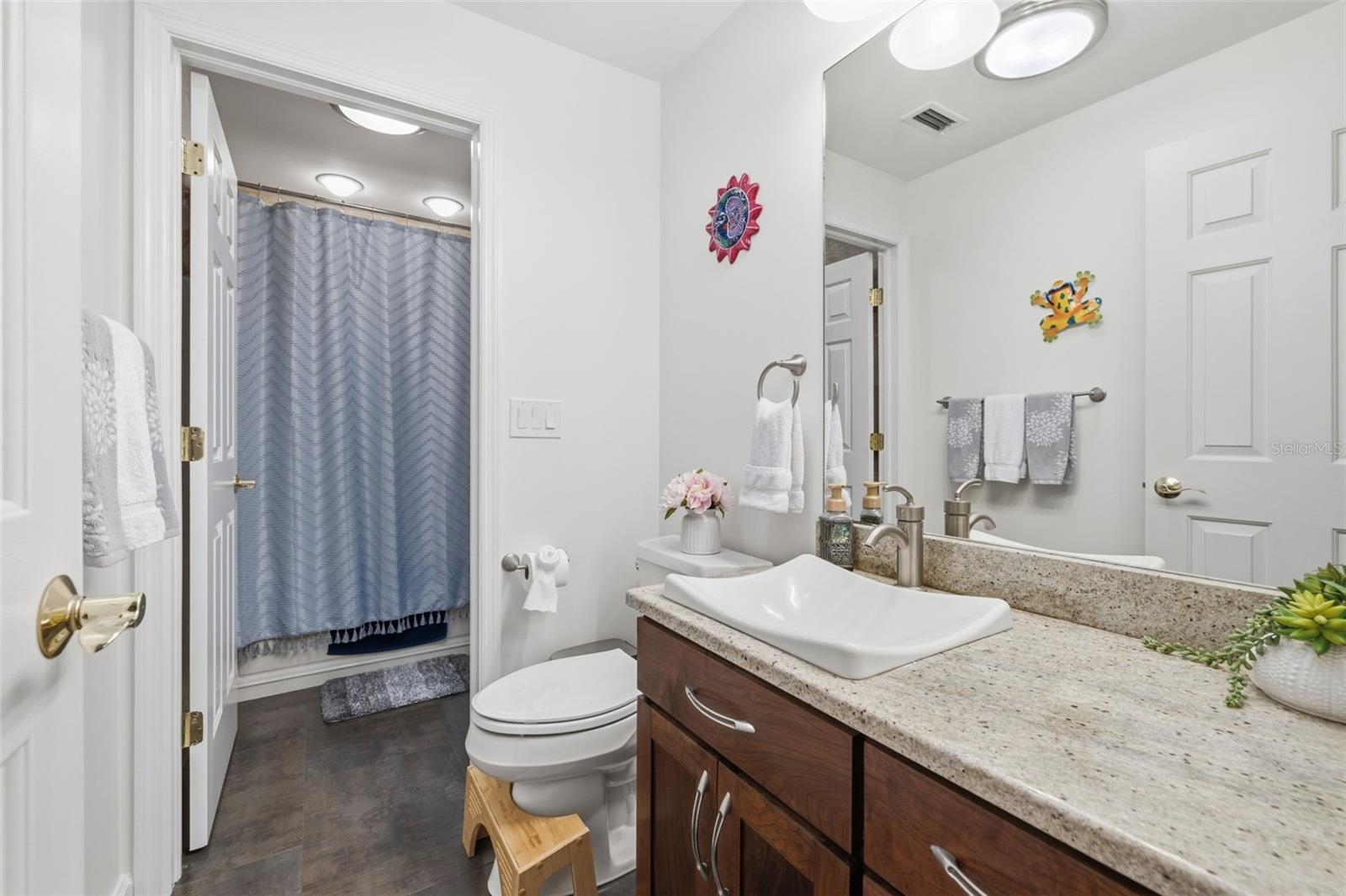 Image 30 of 72 For 6416 Thoroughbred Loop