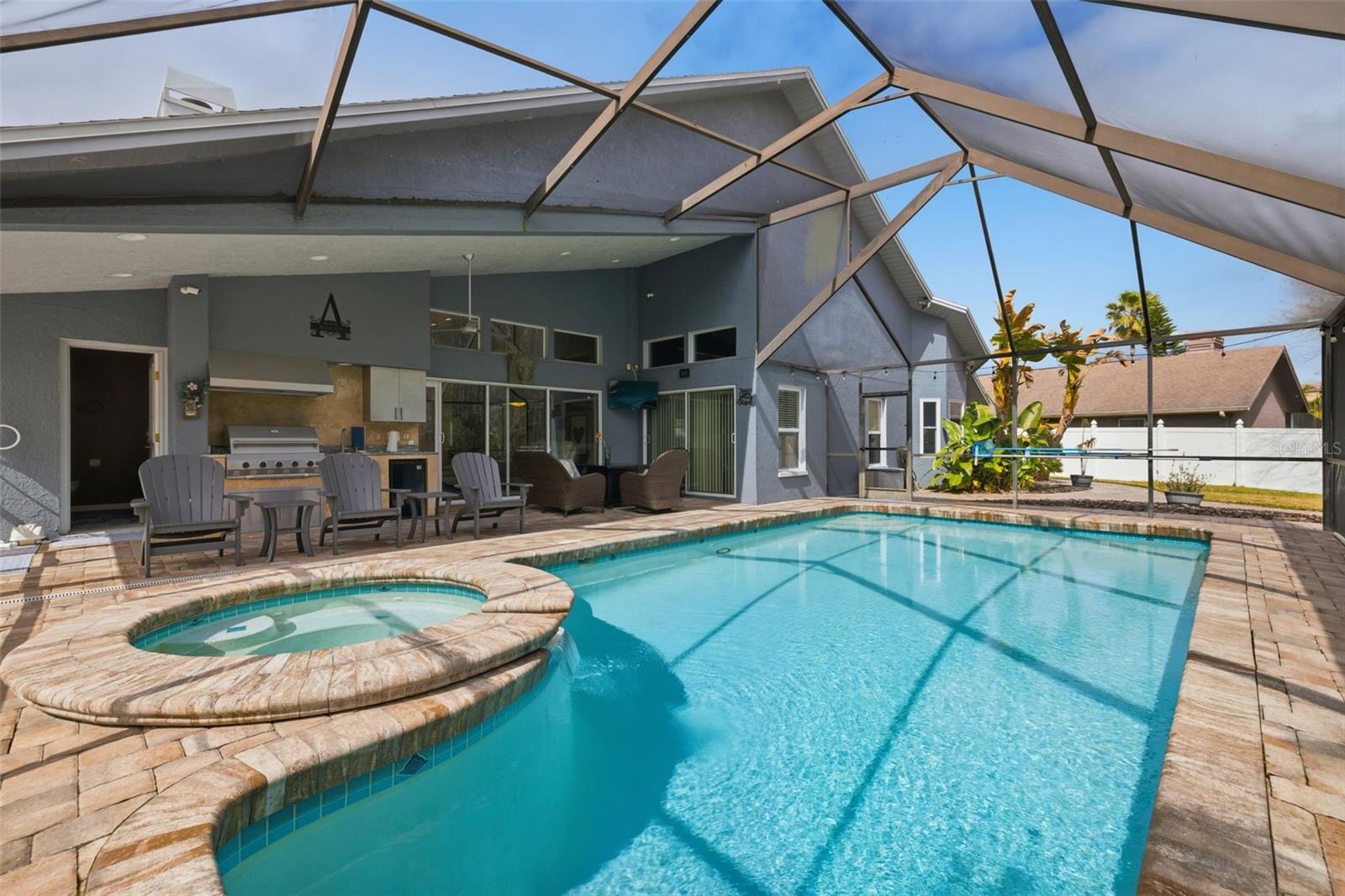 Image 36 of 72 For 6416 Thoroughbred Loop