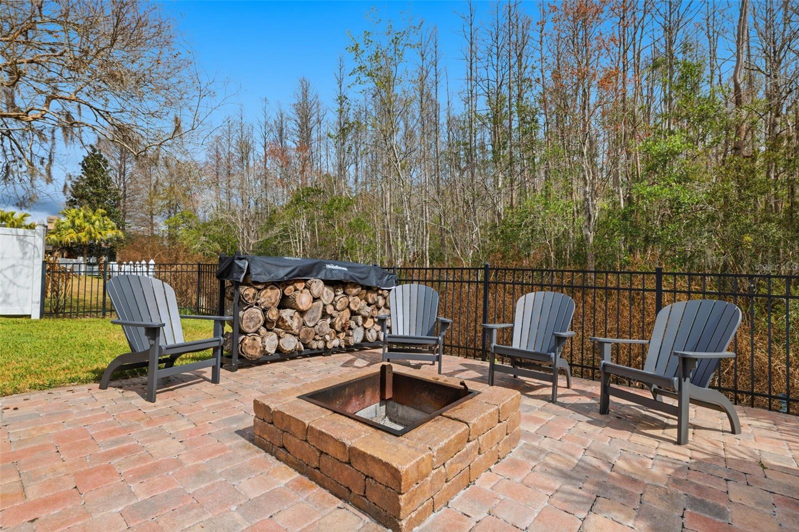 Image 44 of 72 For 6416 Thoroughbred Loop