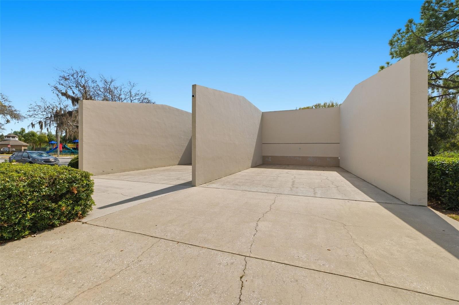 Image 49 of 72 For 6416 Thoroughbred Loop