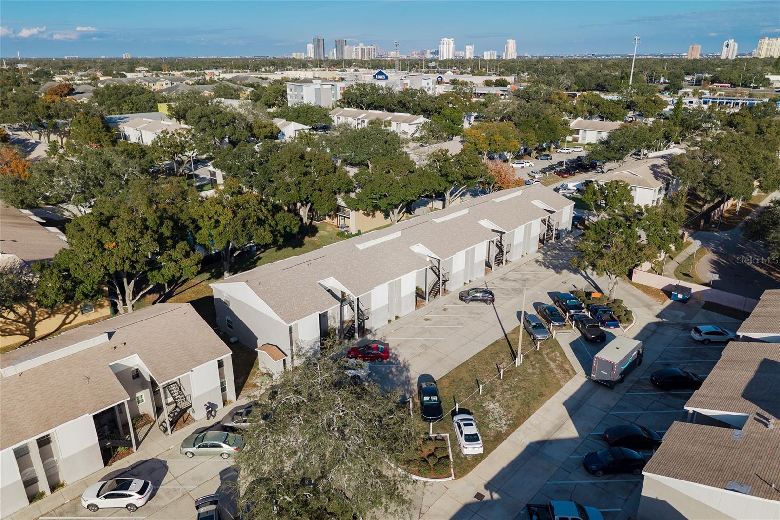 Image 35 of 40 For 4507 Oak Drive P72