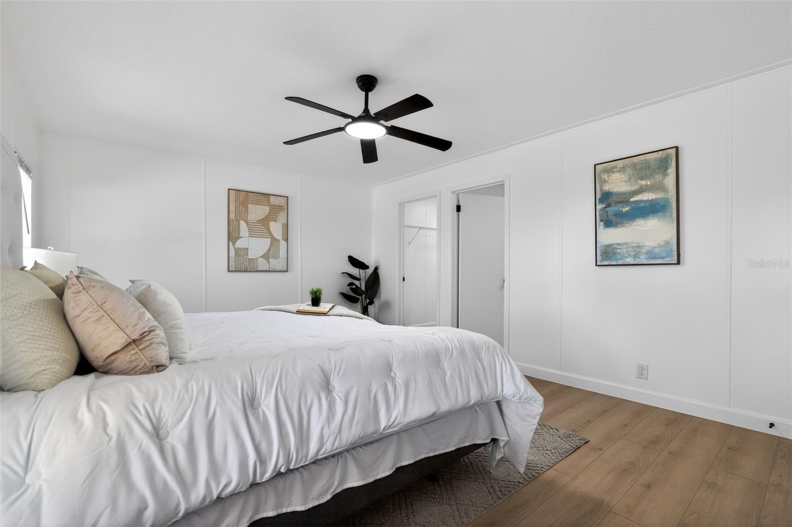 Image 17 of 28 For 21690 40th Street