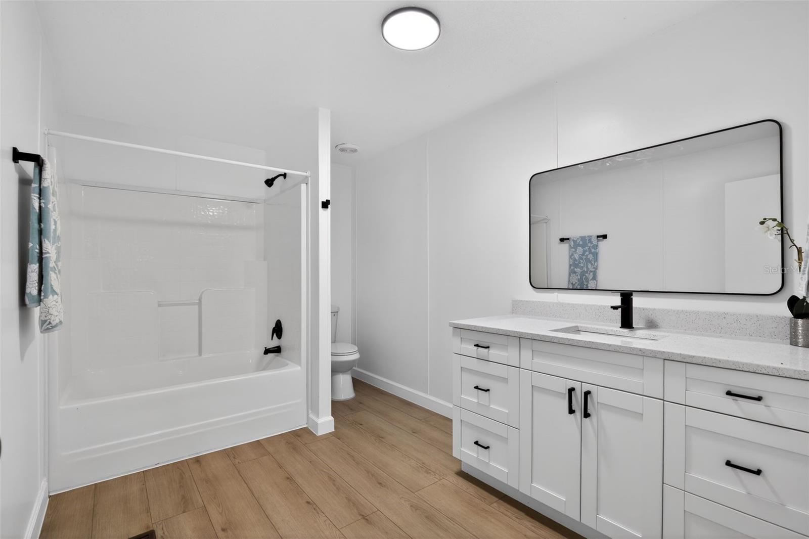 Image 18 of 28 For 21690 40th Street