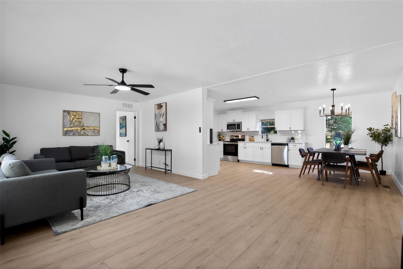 Image 6 of 28 For 21690 40th Street