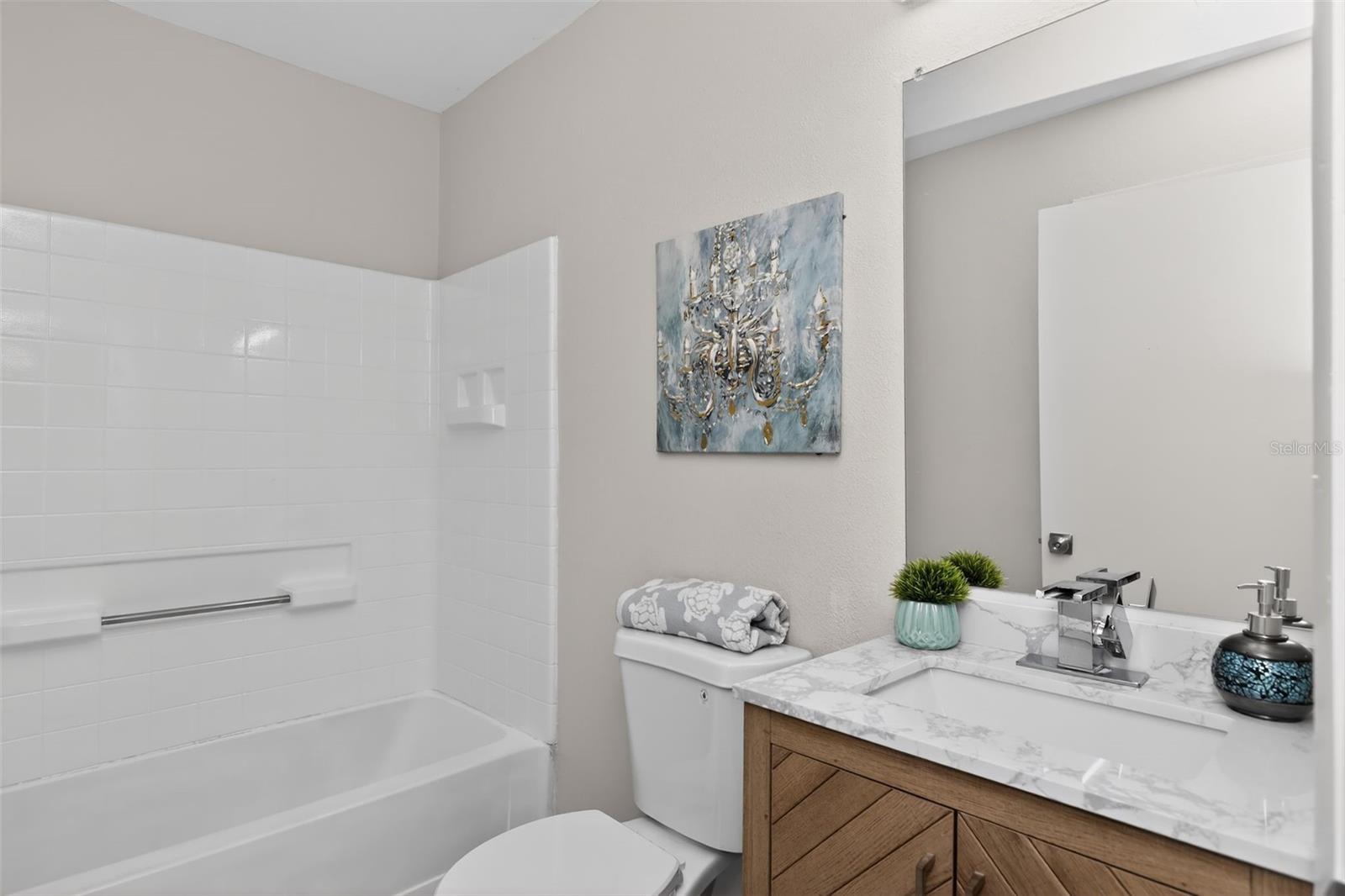 Image 23 of 27 For 522 Morgan Street