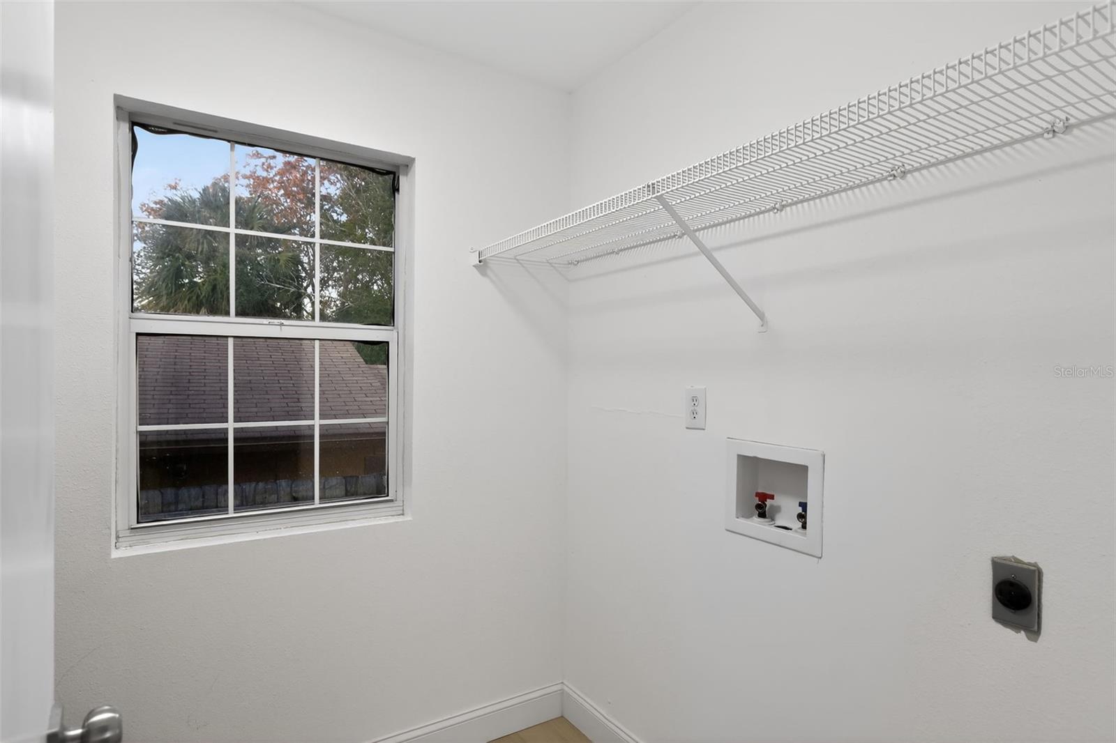 Image 24 of 27 For 522 Morgan Street