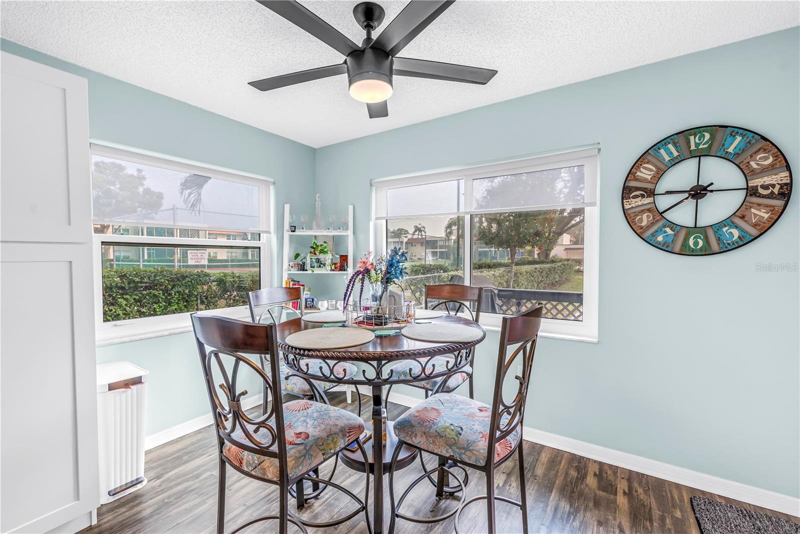 Image 14 of 47 For 9049 Antigua Drive