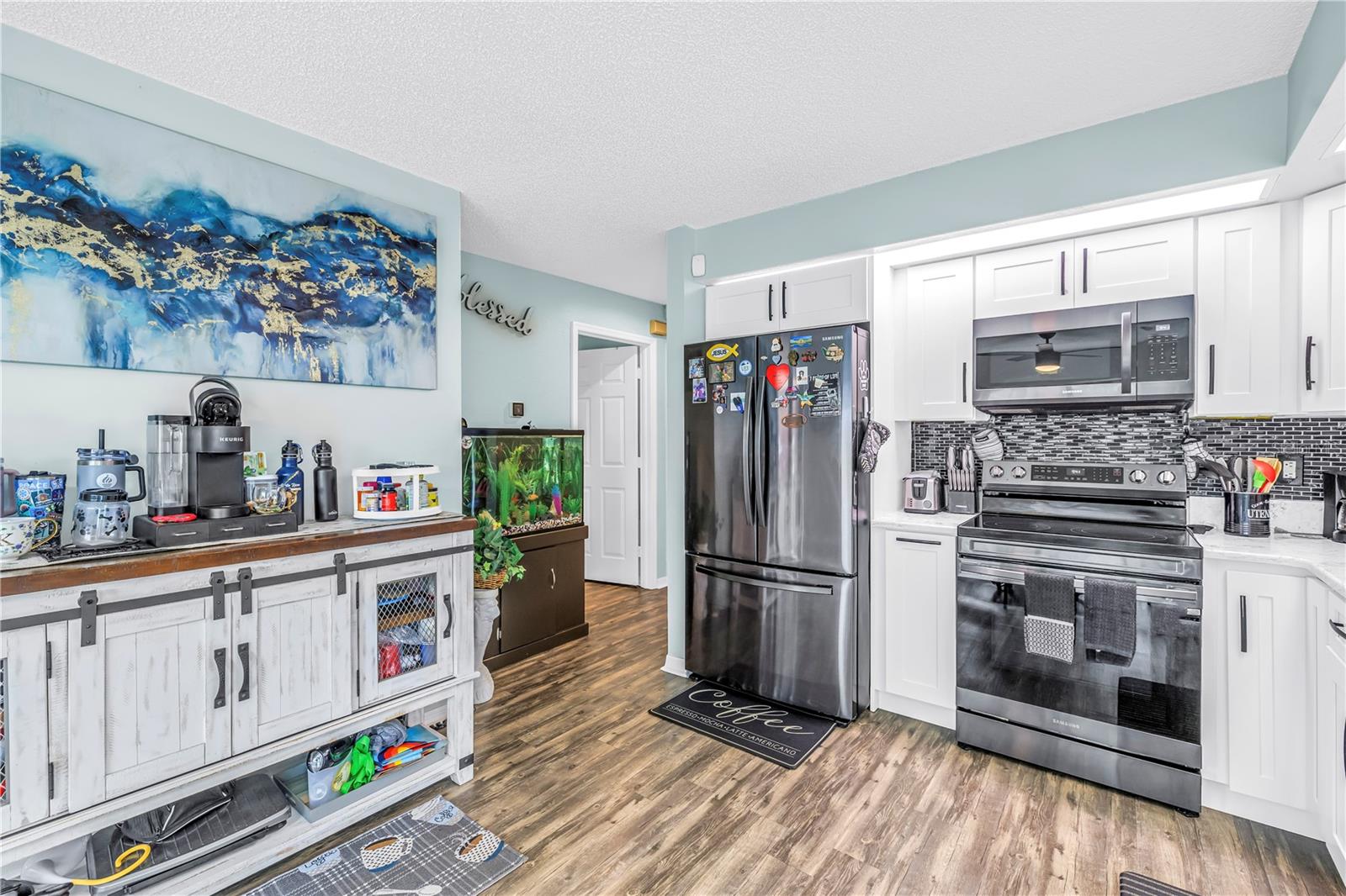 Image 15 of 47 For 9049 Antigua Drive