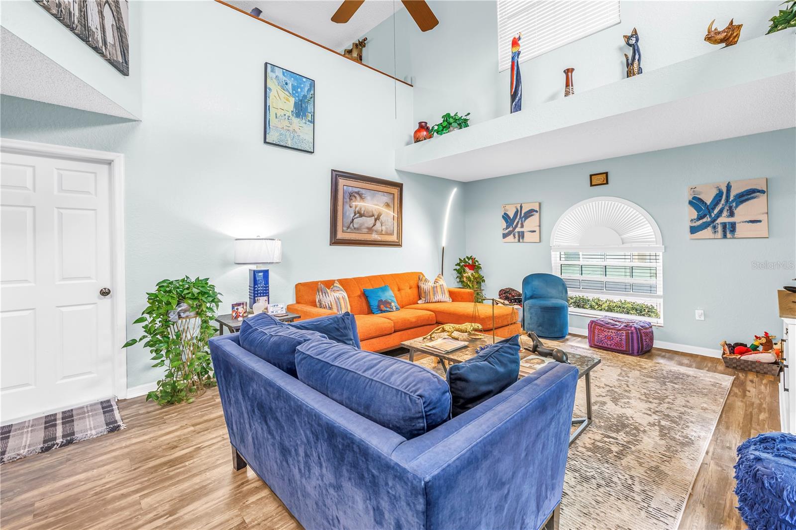 Image 7 of 47 For 9049 Antigua Drive