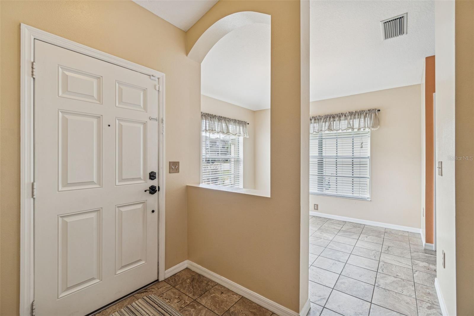 Image 7 of 37 For 8245 Crescent Moon Drive