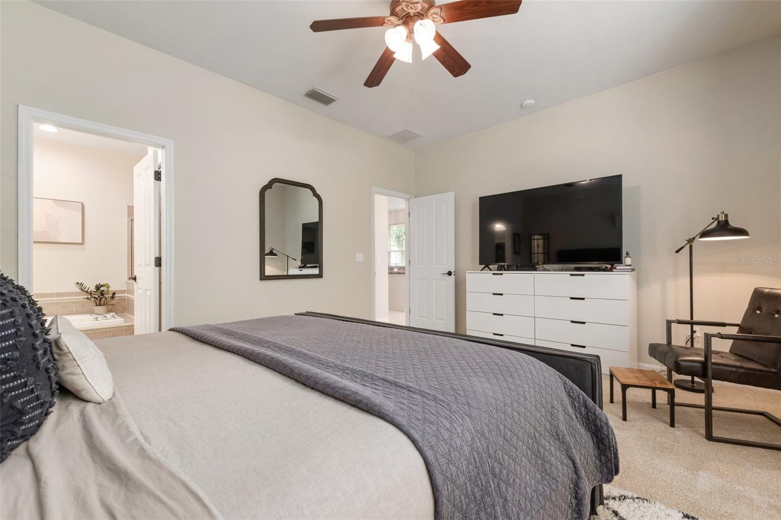 Image 21 of 59 For 19204 Weymouth Drive