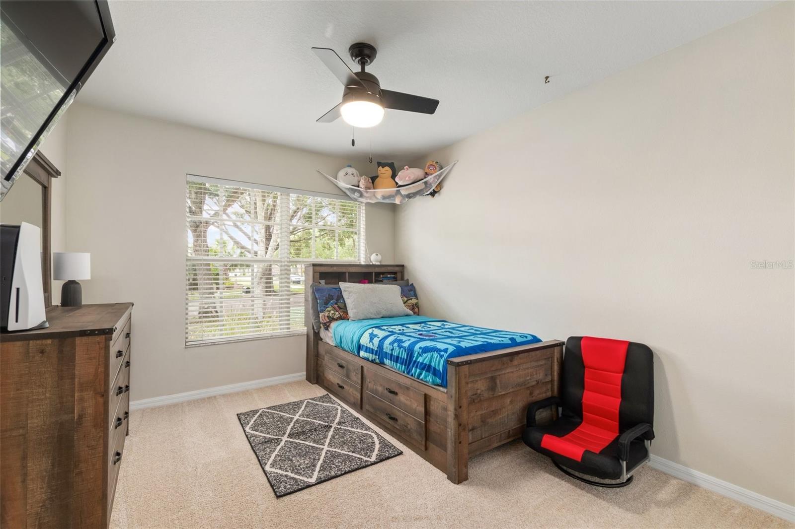 Image 33 of 59 For 19204 Weymouth Drive