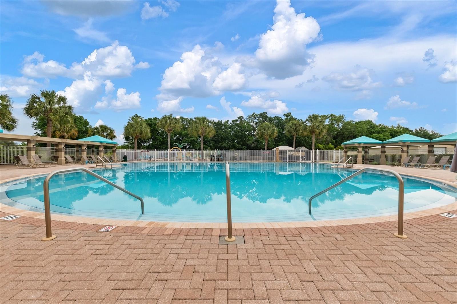 Image 50 of 59 For 19204 Weymouth Drive