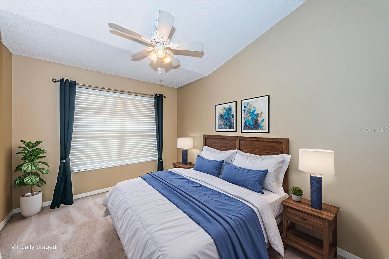 Image 27 of 41 For 605 Vallance Way Ne