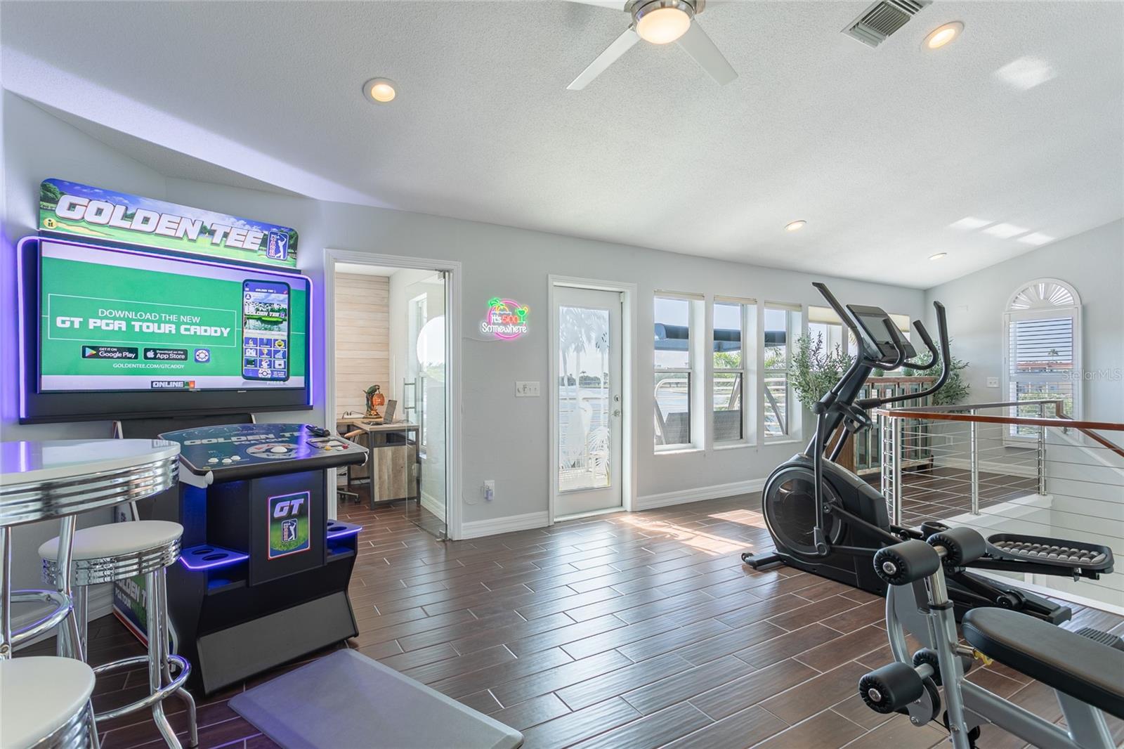 Image 23 of 36 For 3901 13th Way Ne