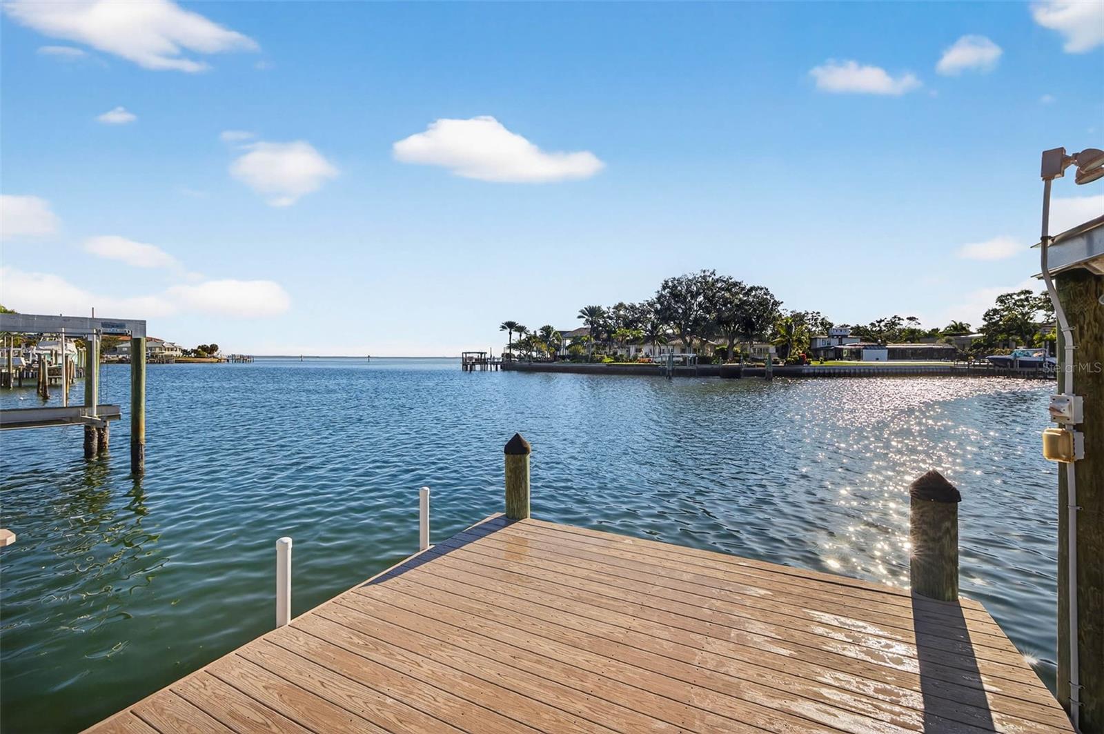 Image 26 of 33 For 1323 Snell Harbor Drive Ne