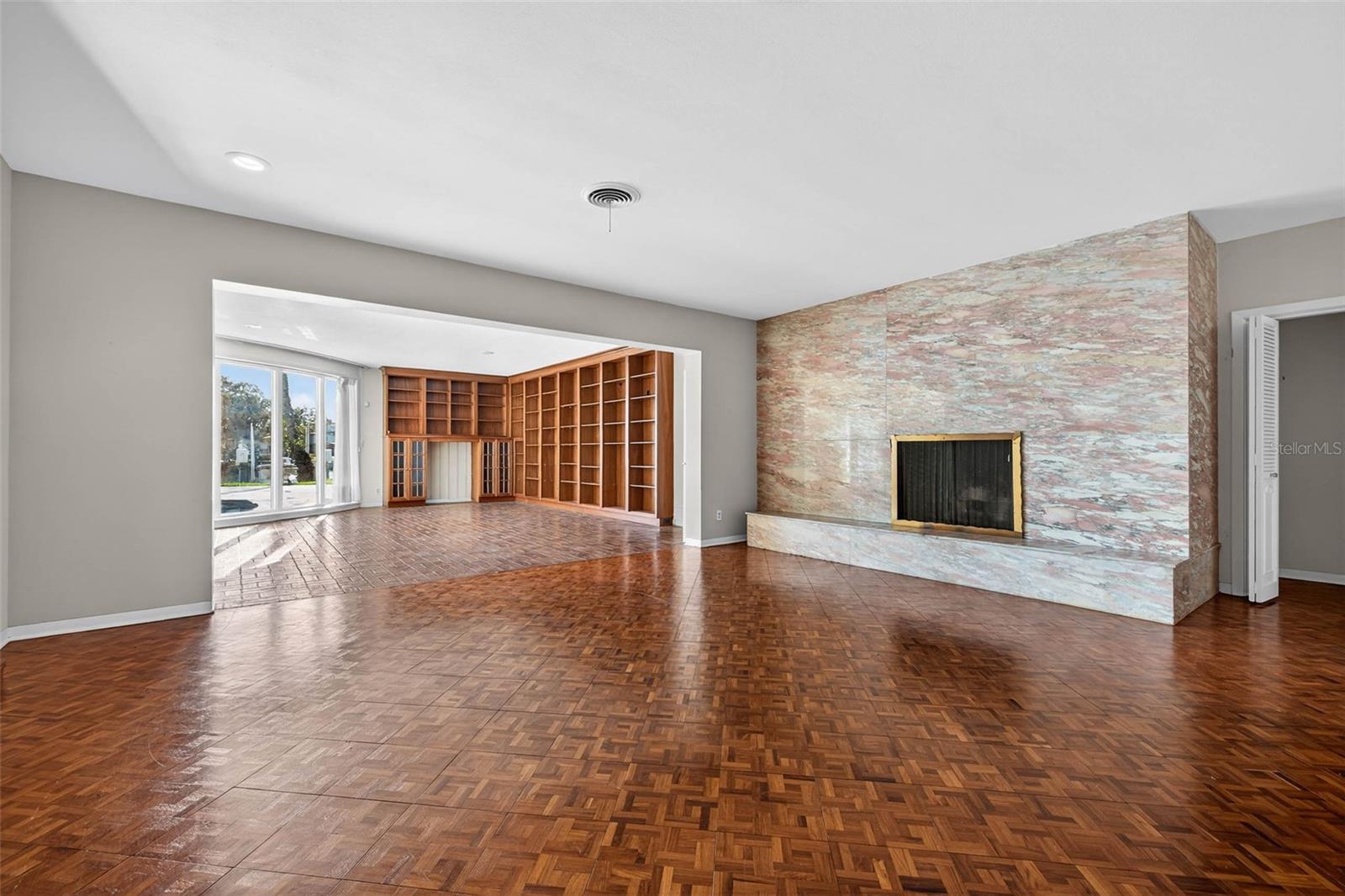 Image 8 of 33 For 1323 Snell Harbor Drive Ne