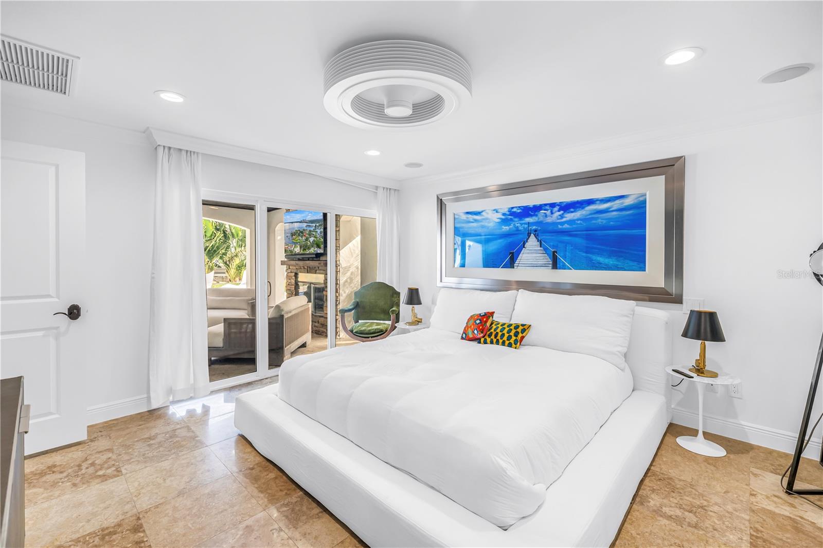 Image 29 of 55 For 145 Bay Point Drive Ne