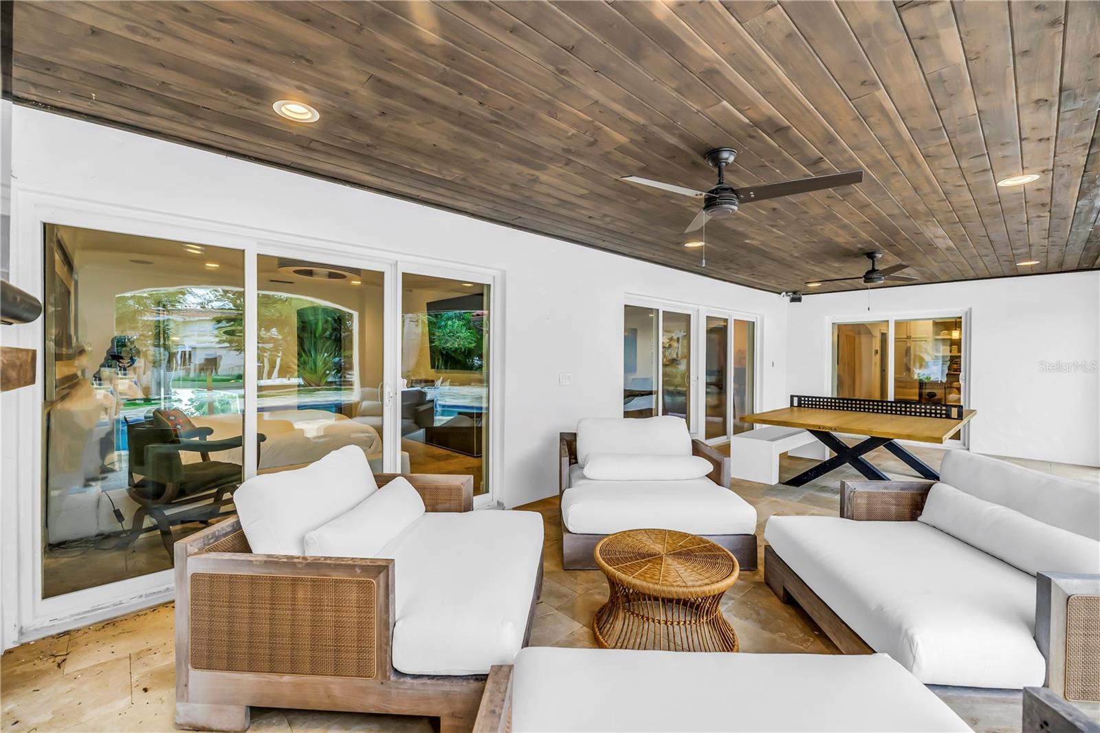 Image 37 of 55 For 145 Bay Point Drive Ne