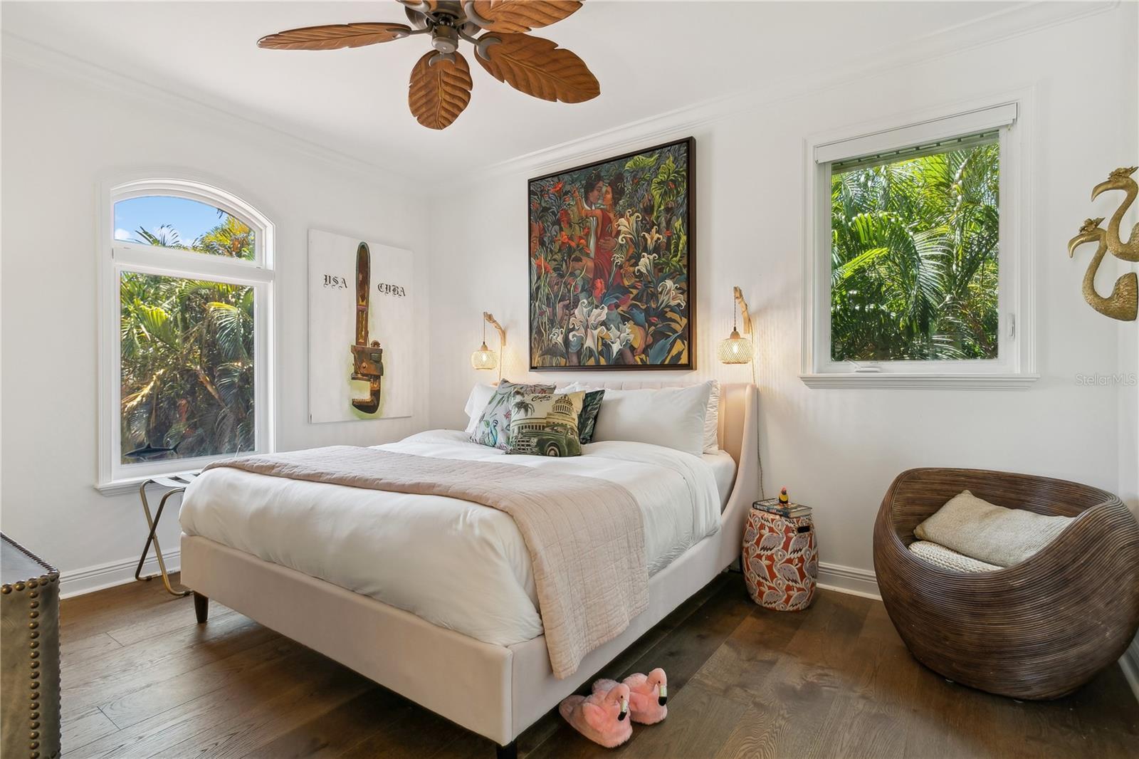 Image 45 of 55 For 145 Bay Point Drive Ne