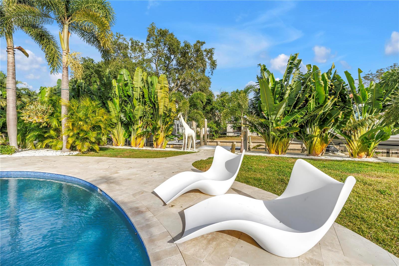 Image 51 of 55 For 145 Bay Point Drive Ne