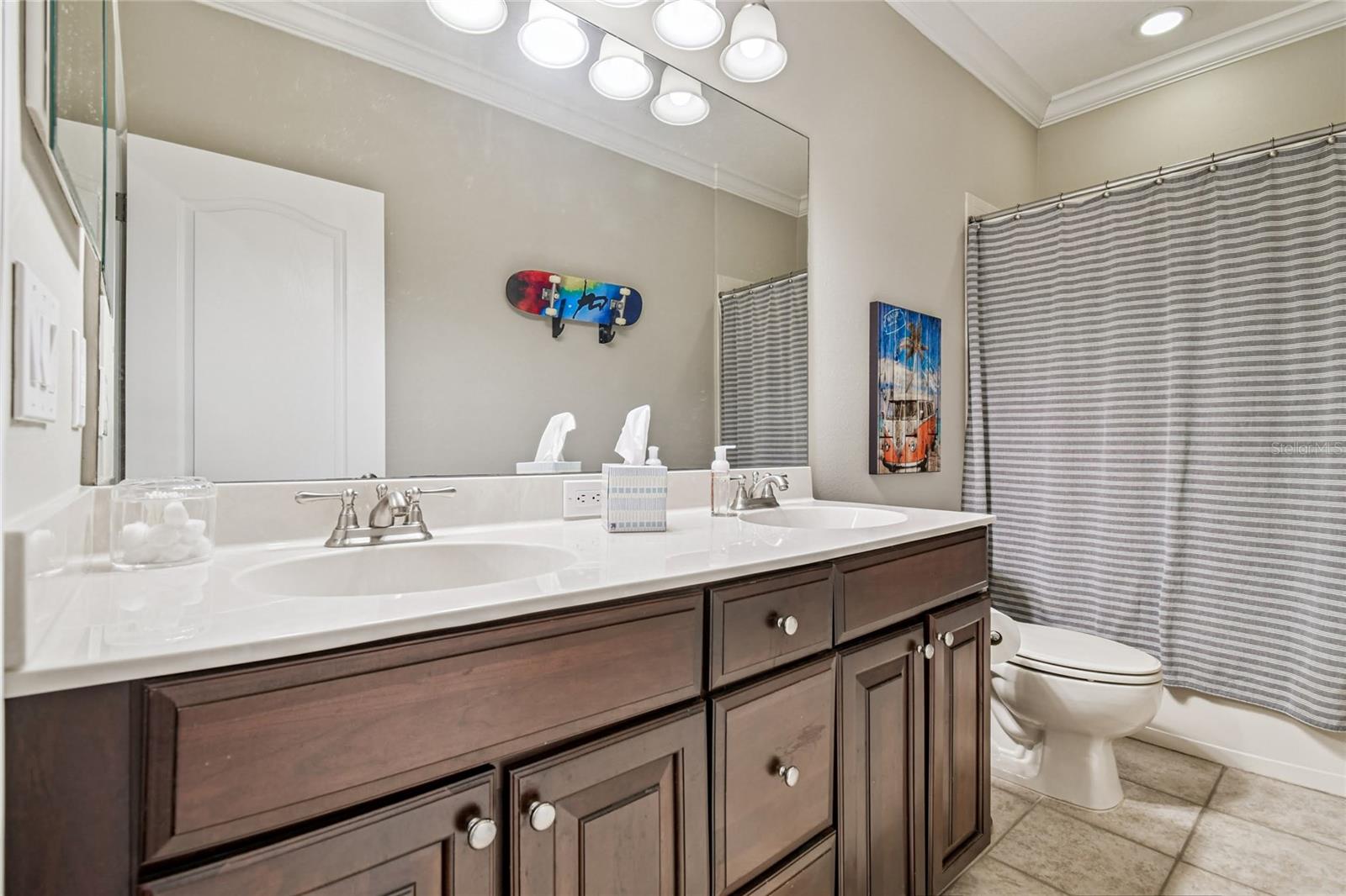 Image 32 of 63 For 14617 Tudor Chase Drive