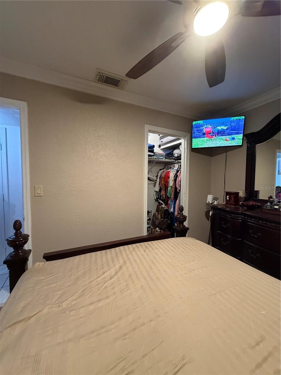 Image 12 of 26 For 4627 Byerle Circle